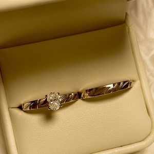 14k yellow gold and diamond ring set